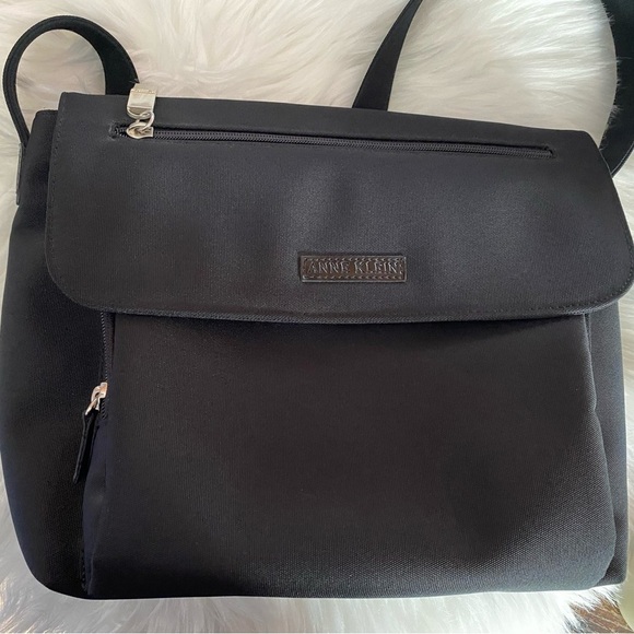 Anne Klein Handbags - Anne Klein Shoulder Bag